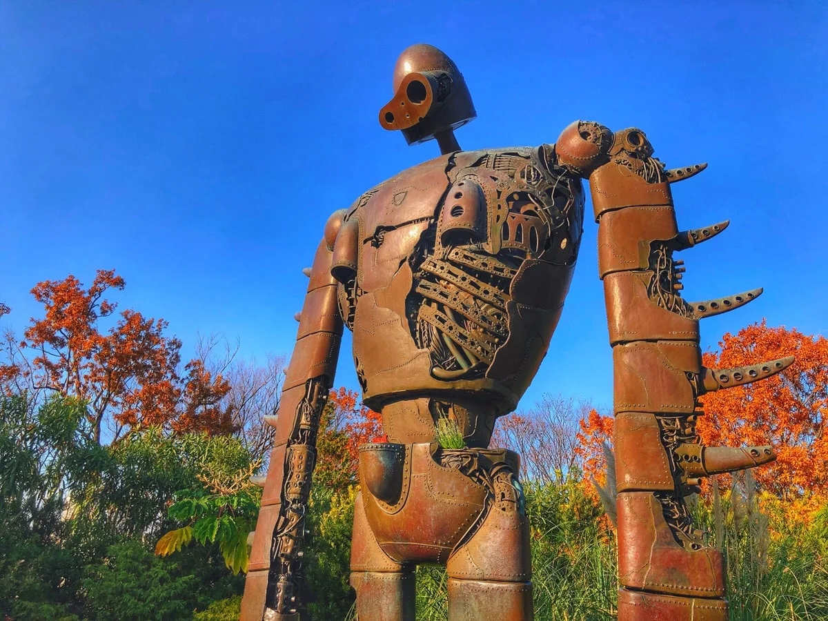 Robot de Laputa en la azotea del Museo Ghibli